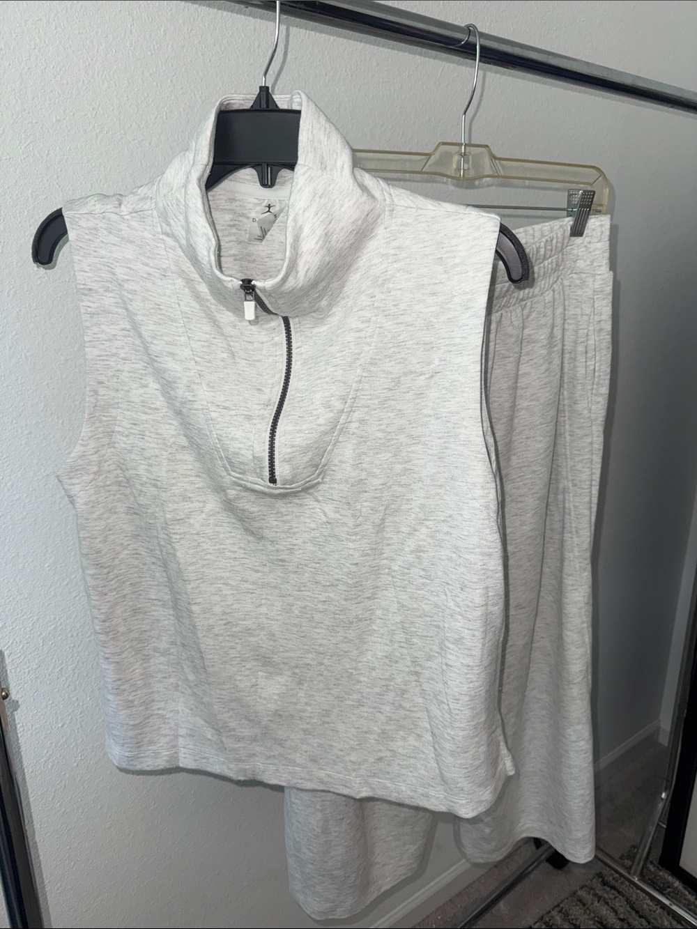Danskin Light Gray 2 Piece Set